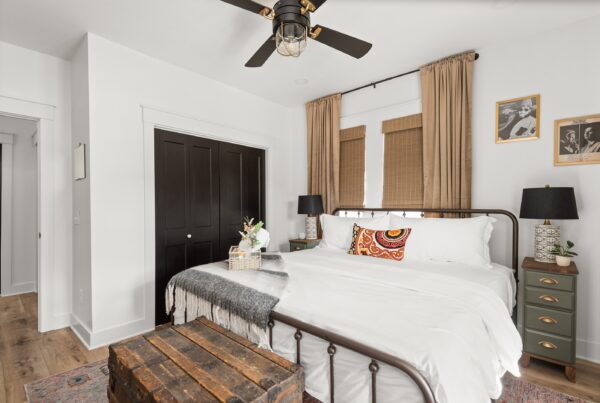 Nashville Historic Reno Secondary Bedroom